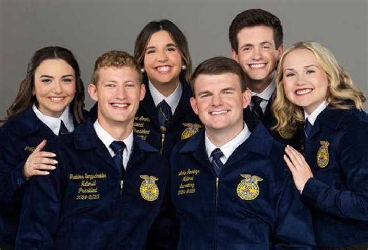 2015-16 News Releases / 20150707_Caree Center SkillsUSA