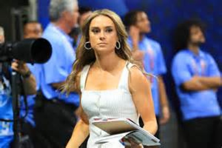 A Trailblazing ESPN Reporter Unveiled