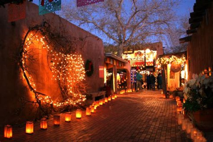 Alamo, New Mexico Christmas Light Installation