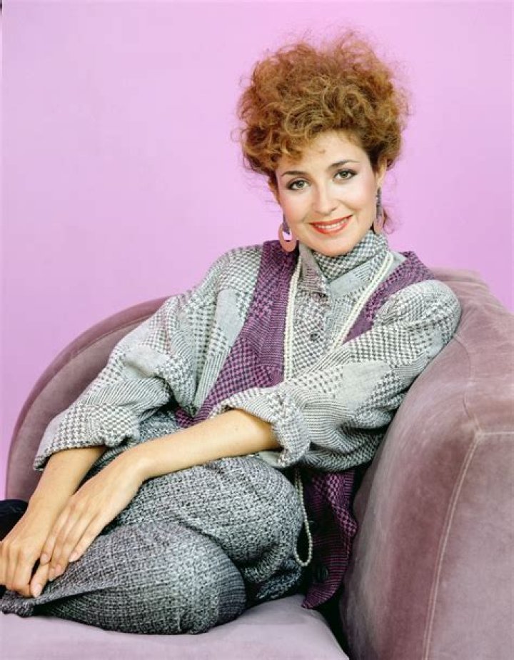Annie Potts: A Multifaceted Career In Hollywood