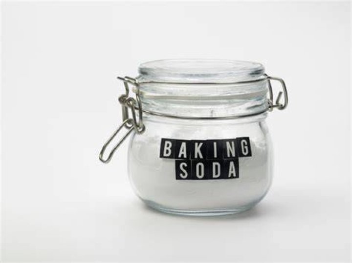 baking soda for toenail fungus