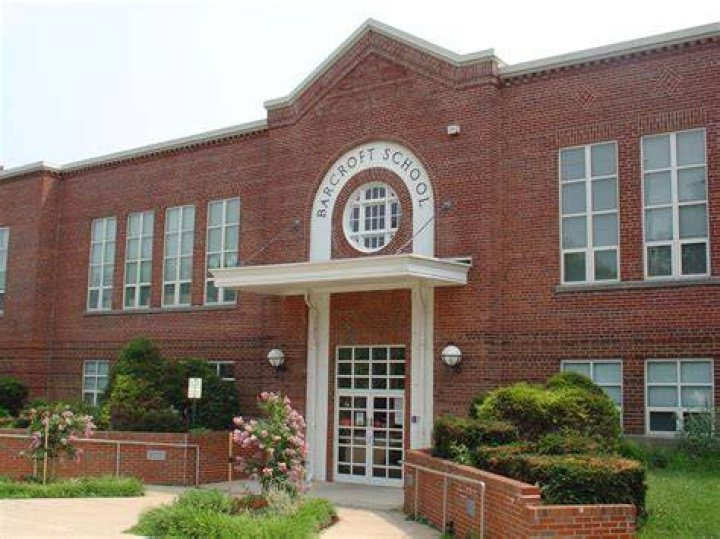 Barcroft Elementary School / Overview