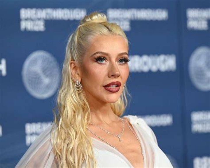 Christina Aguilera's Distant Cousin: Uncovering The Connection