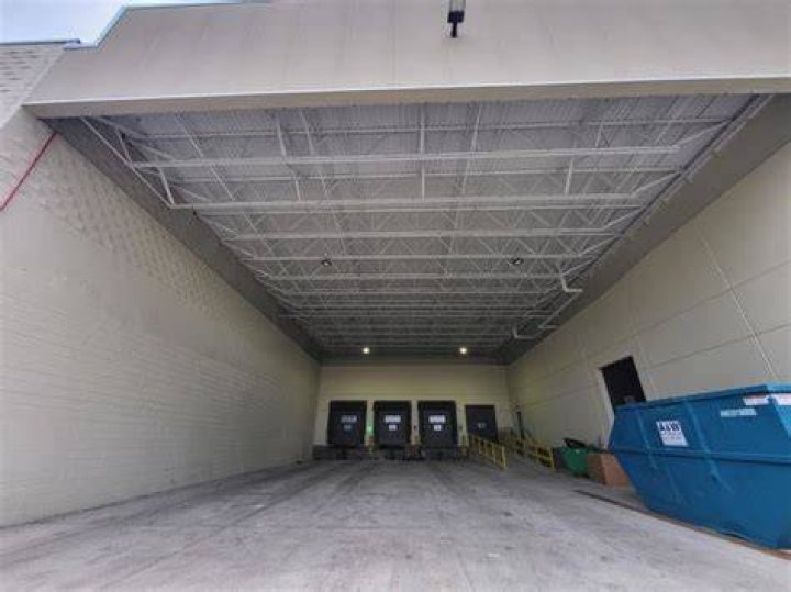 Commercial bird netting