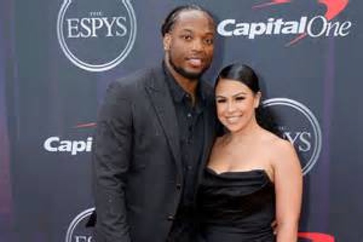 Derrick Henry's Wife: Unlocking Surprising Discoveries