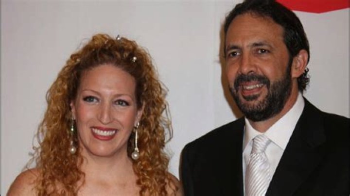 Discover The Heartwarming Family Moments Of Juan Luis Guerra