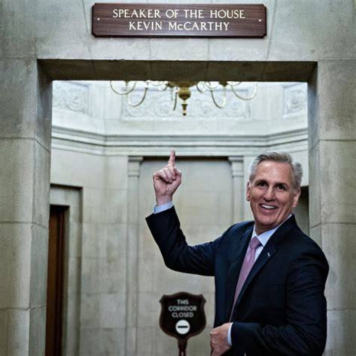 Discover The Intriguing Height Of Kevin McCarthy: Unveiling The Facts