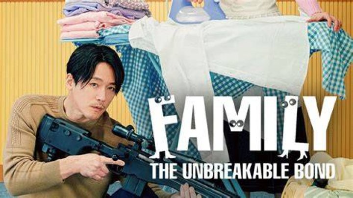 Discover The Unbreakable Bond: Lochlyn Munro's Family Unveiled