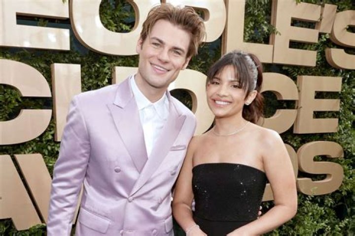 Discovering the Buzz Around Nikki and Noah: A Look at Their Journey
