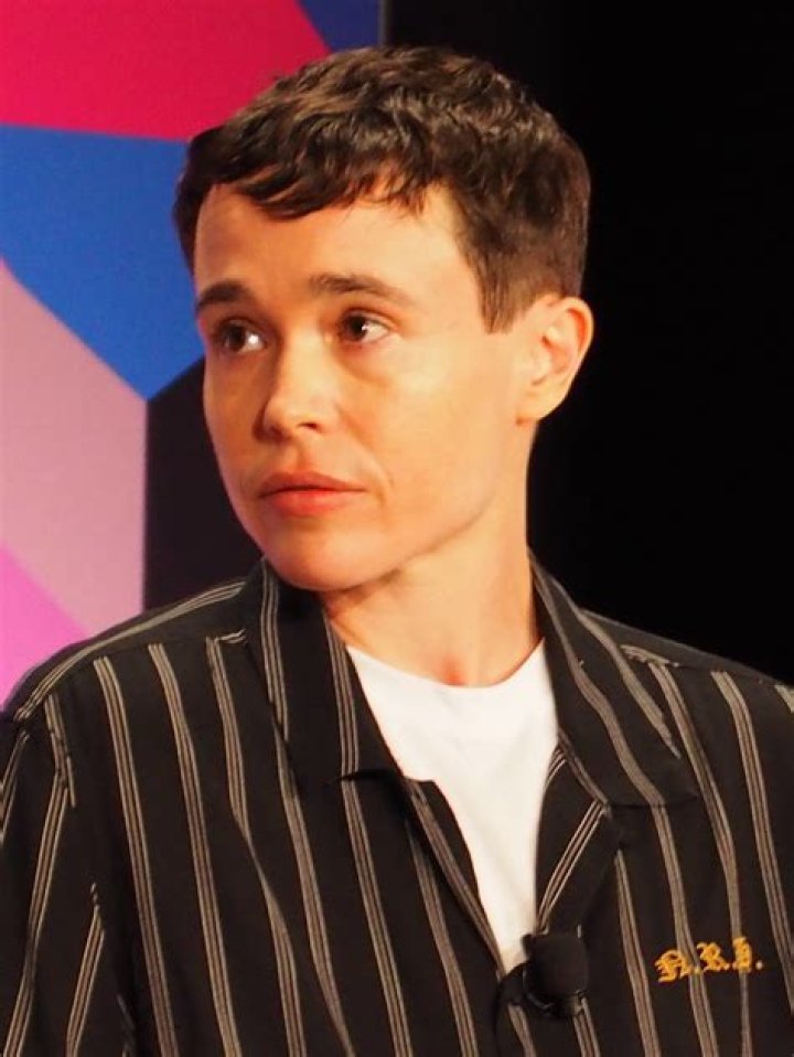 ellen page swimsuit photos
