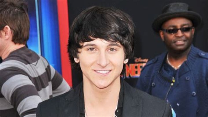 Exploring Mitchel Musso Siblings Meeting His Brother Mason