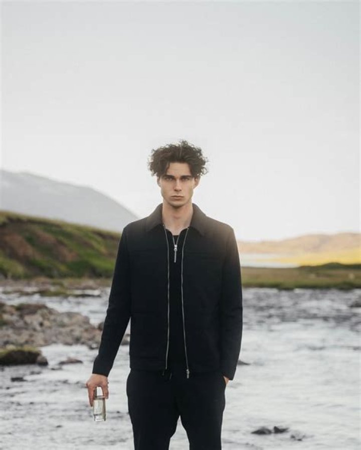 Exploring The Age Of Nils Kuesel