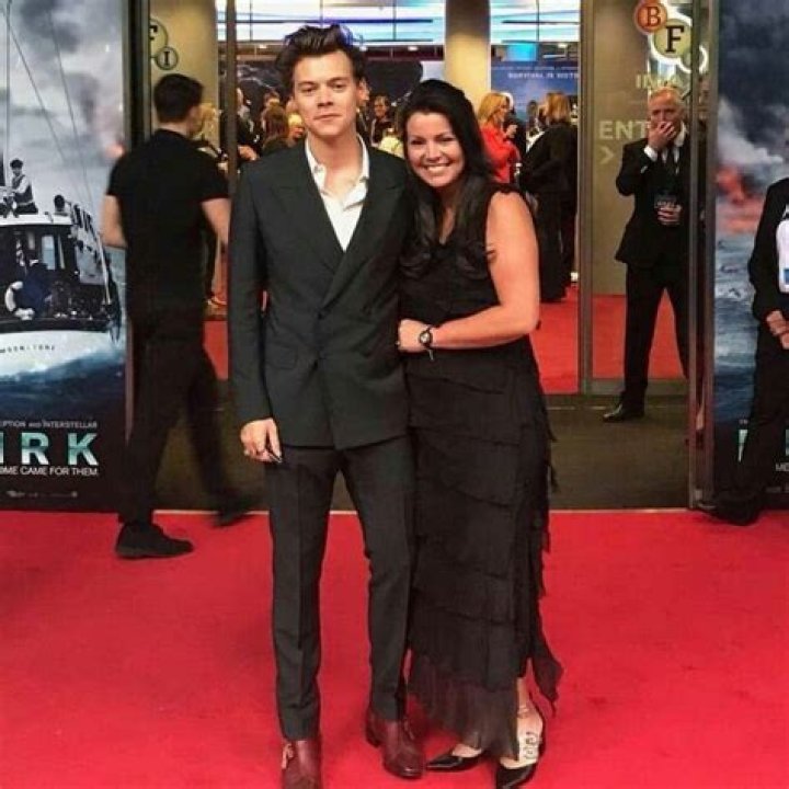 Exploring the Buzz Around Harry Enten's Relationship Status: Is There a Harry Enten Husband?