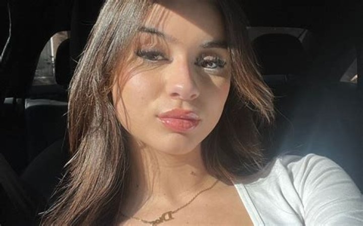 Exploring the World of Andie Elle OnlyFans: A Creator's Journey and Digital Presence