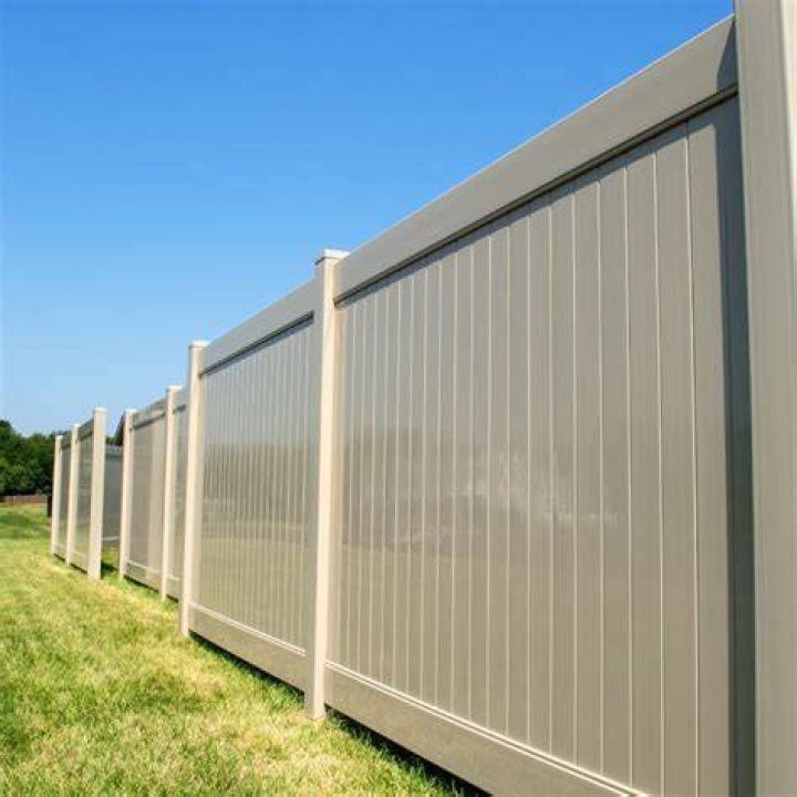 Fence contractor in Rangerville Park, Texas
