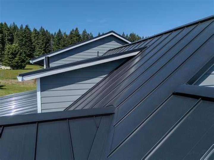flat metal roof-Eagle Creek, OR