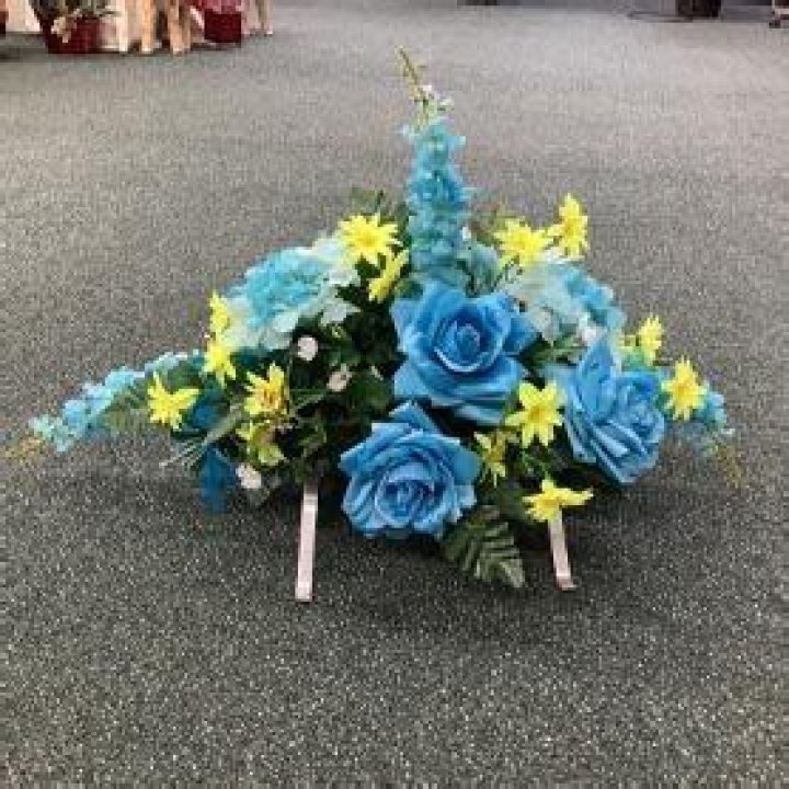 Funeral Flowers Arrangements Fremont OH