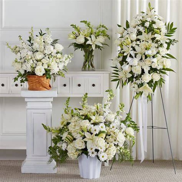 Funeral Flowers Arrangements Marshfield WI