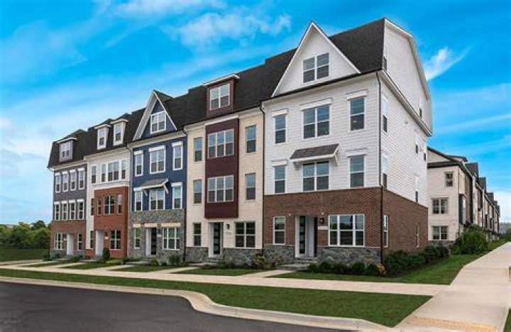 Gallery at White Flint Condominiums for Sale • The Rockville Real Estate Exchange