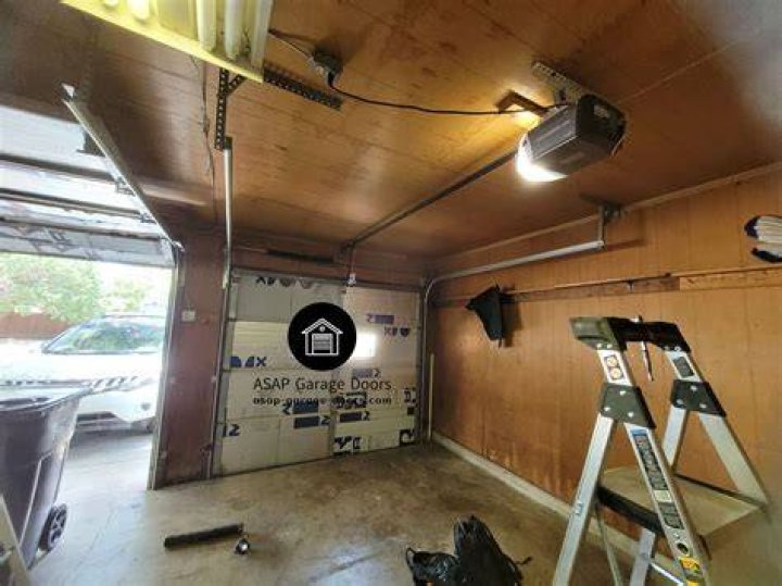 Garage Door Opener-Stillwater, MN
