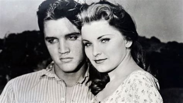 Gladys Presley's Age At Death: A Timeline Of Her Life