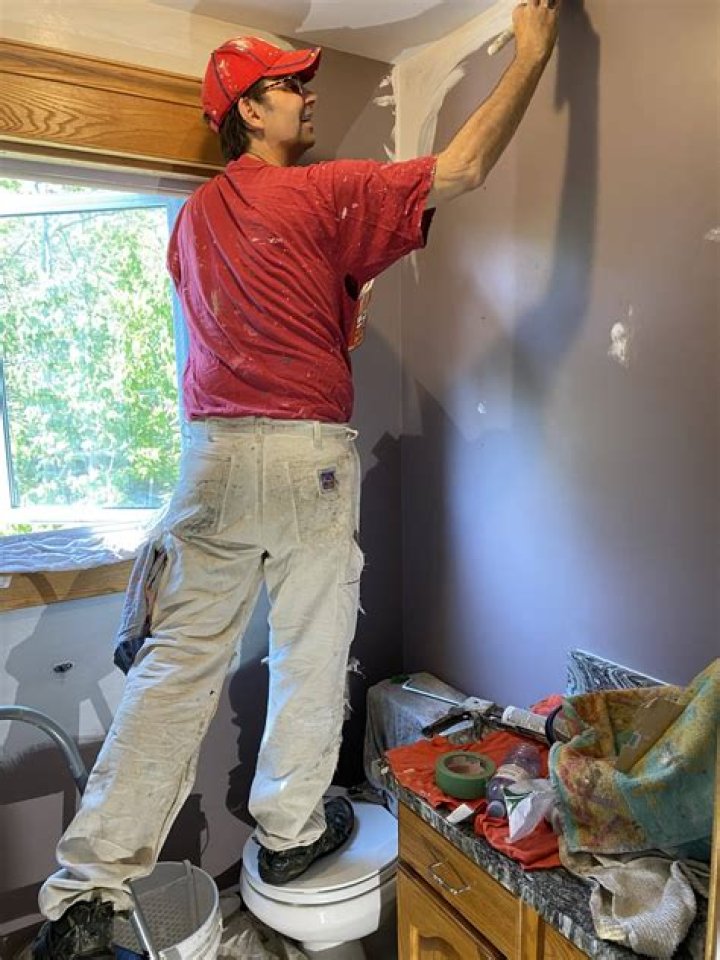 Hire a Painter Lincoln NE