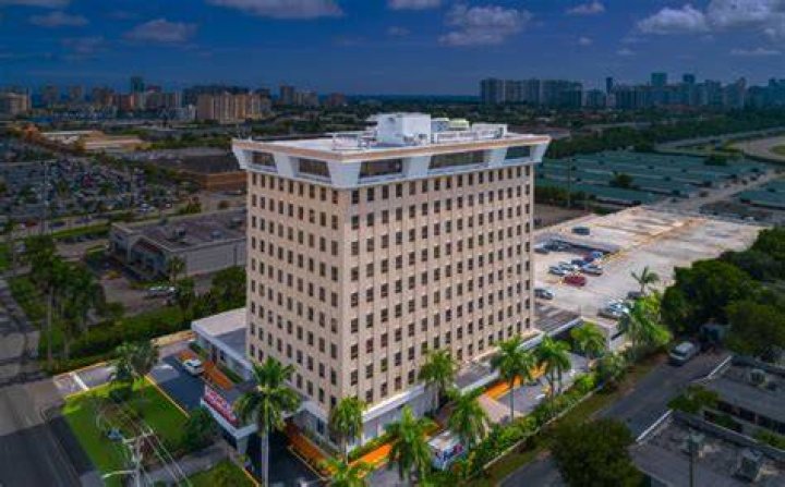 Holistic Health Hallandale Beach FL