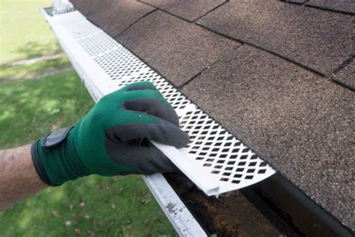 How to Reduce Risk of Water Damage with Gutter Cleaning Kent