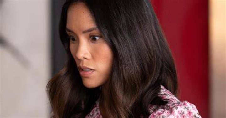 Is Jenny Actually Pregnant In Workin Moms ? Here S The