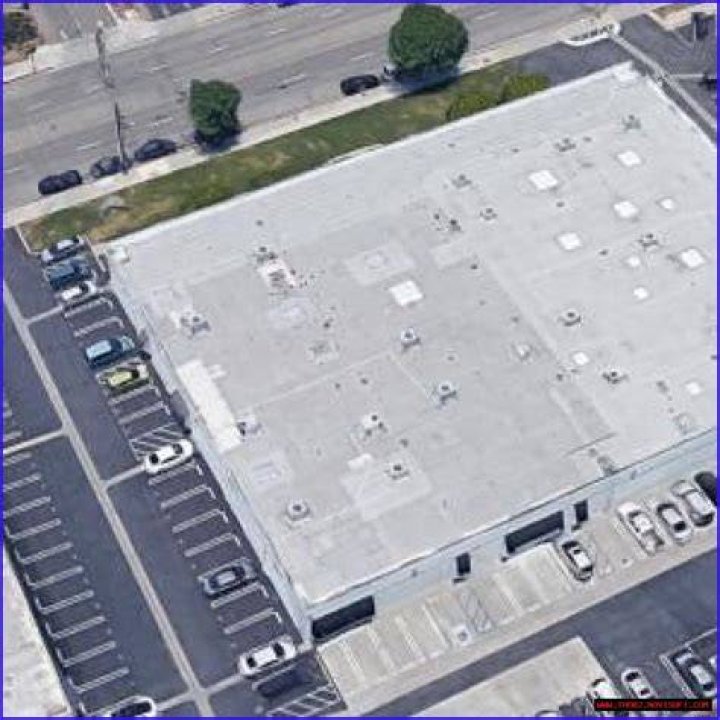 Joe Rogan Studio Location Woodland Hills Insomnia