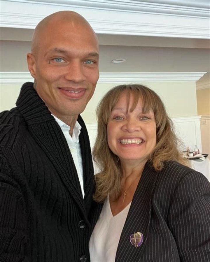 Katherine Angier, Jeremy Meeks' Mother Revealed