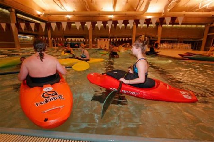 Kayak Roll Sessions in Western Oregon pools updated March 2023*