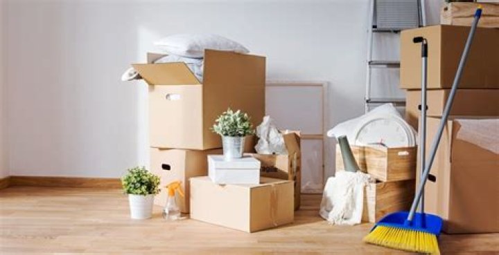MOVE IN MOVE OUT CLEANING