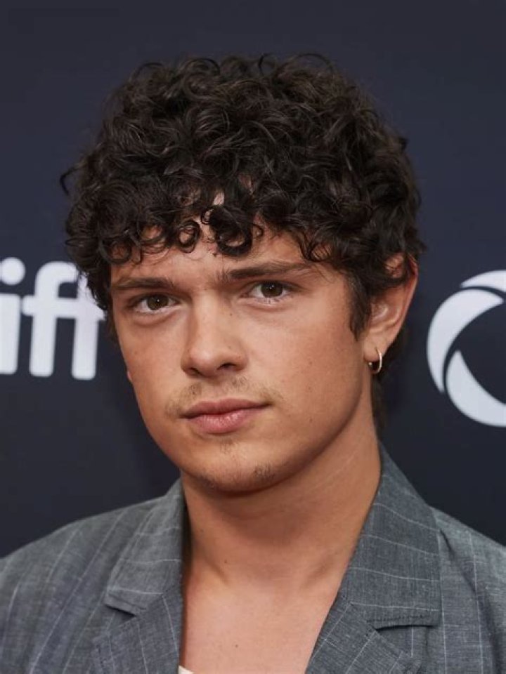 Noah Jupe's Age, Height, Net Worth, And Relationship Explored