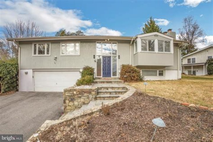 Old Georgetown Estates Homes • The Rockville Real Estate Exchange