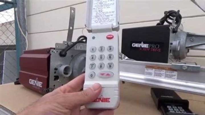 Overhead Garage Door Opener-Bristow, OK