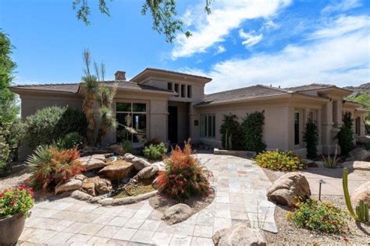 Phoenix Virtual Tour - Real Estate Photography in Tucson Estates