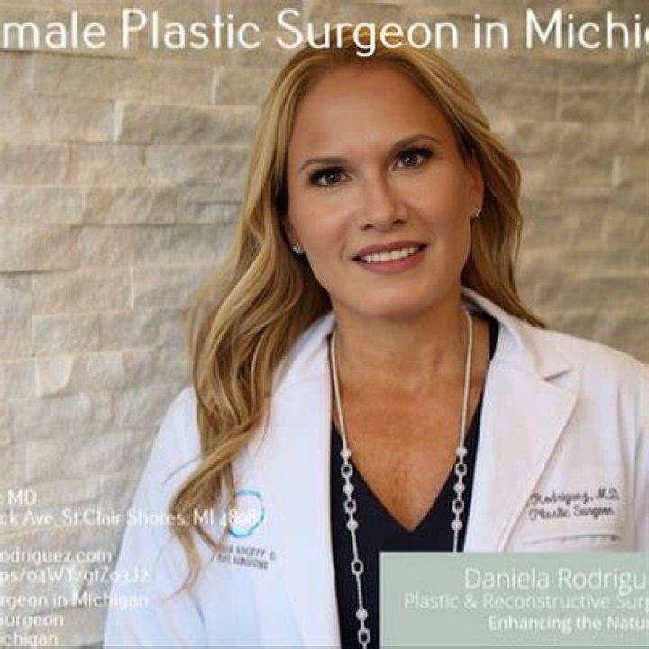 Plastic Surgery in St Clair Shores Michigan with female plastic surgeon Daniela Rodriguez, MD