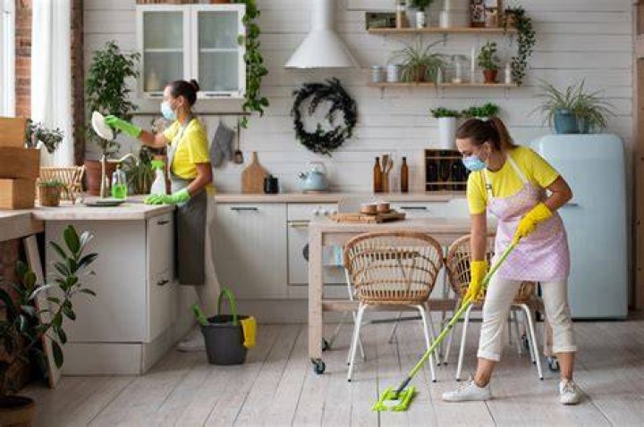 RESIDENTIAL CLEANING SANTA MONICA