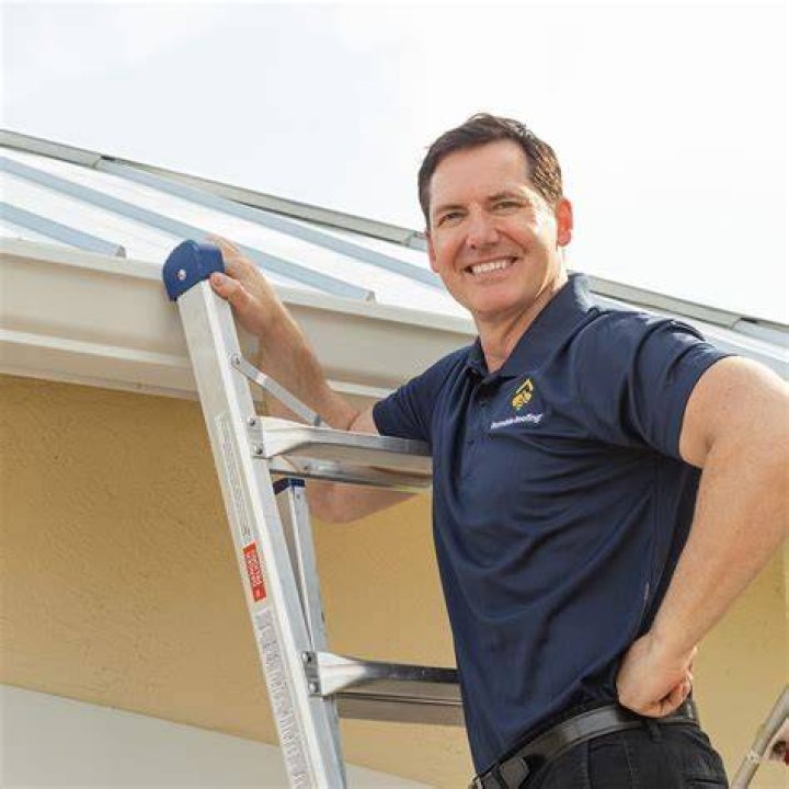 residential roofing contractors-Maurepas, LA
