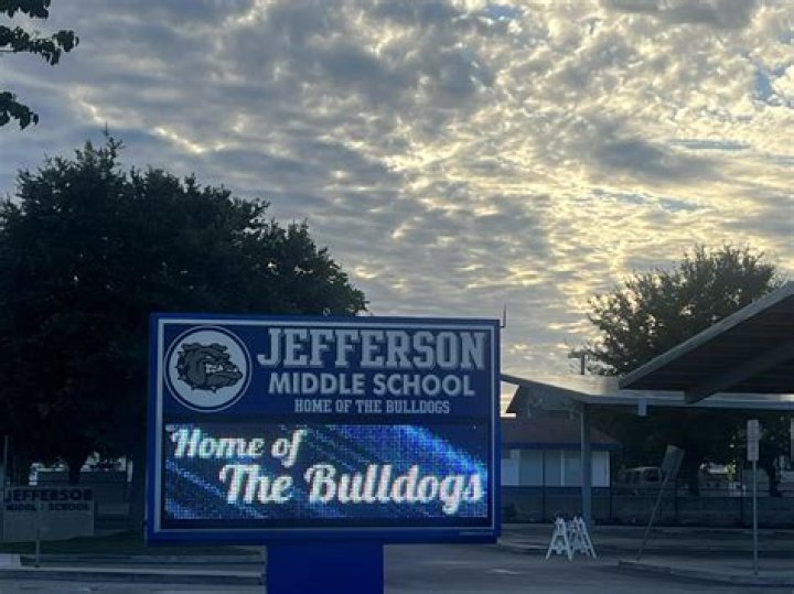 School Overviews / Jefferson Middle School