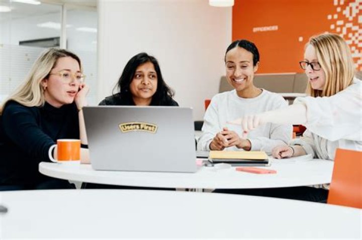 sharing user-centred thinking across the organisation – Companies House