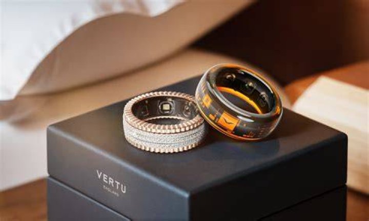 smart wedding ring | Many People