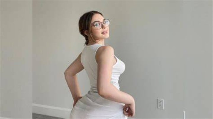 Tayler Hills Only Fans Leak