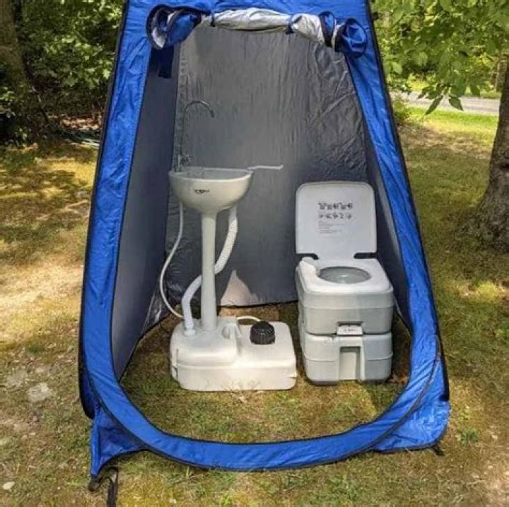 The Advantages of Having a Portable Toilet on Your RV or Boat