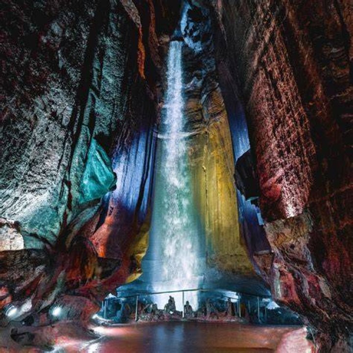 The Majestic Beauty Of The Tallest Underground Waterfall In The US