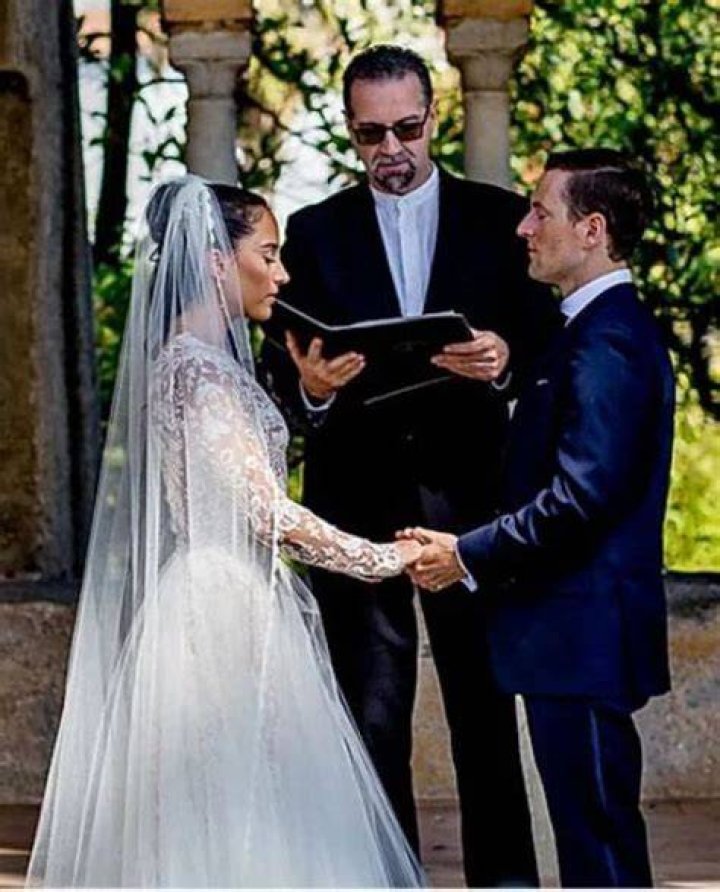 Uncover The Love Story Of Emily Campano: Her Fianc Revealed