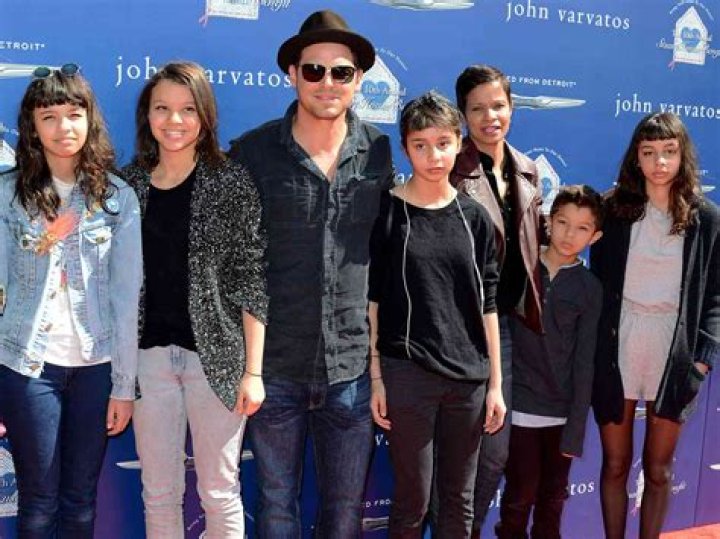 Uncover The Secrets Of Justin Chambers' Family: A Journey Into Parenthood