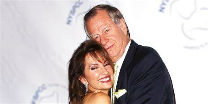 Unraveling the Influence of "luana lucci parents"