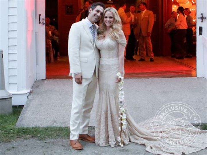 Unveil The Inspiring Journey Of Ethan Zohn's Wife, Lisa Heywood, And Her Impact On Cancer Advocacy